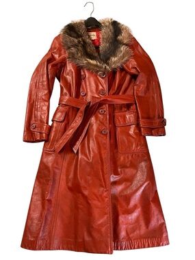 Vintage Red Leather Trench Coat with Fur Collar - BAGATELLE brand. Small